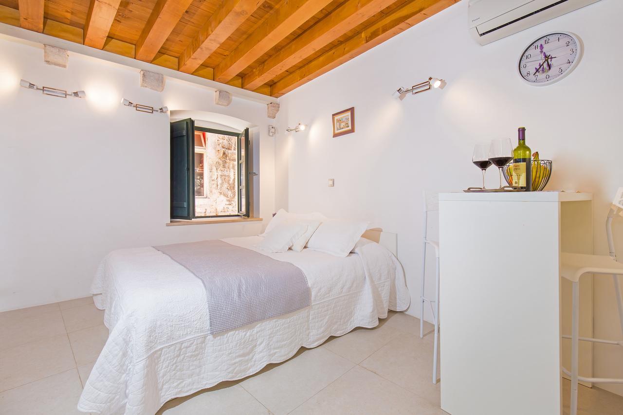 Apartments And Room Le Petit Nono ดูบรอฟนิก ห้อง รูปภาพ