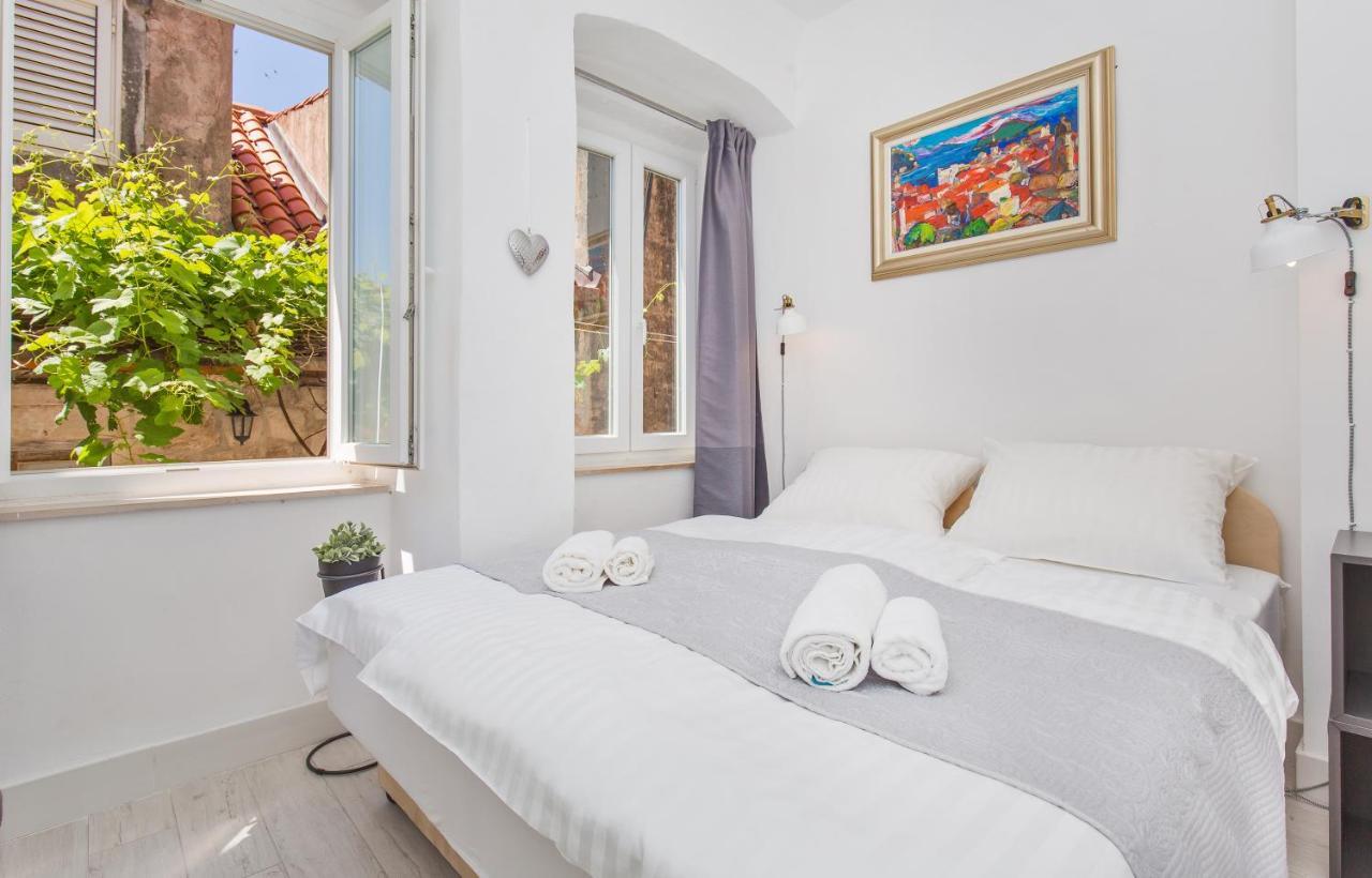 Apartments And Room Le Petit Nono ดูบรอฟนิก ห้อง รูปภาพ